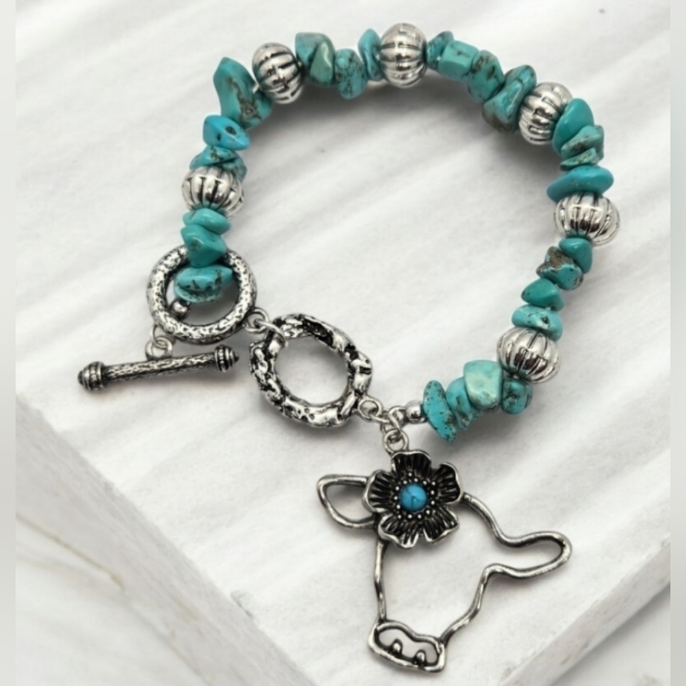 Handcrafted Western Cowgirl Turquoise Silver cow Beaded Charm Bracelet (#040)
